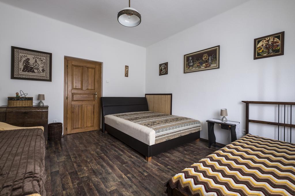 Doere Vendeghaz Apartment Bakonyszentlaszlo Exterior photo