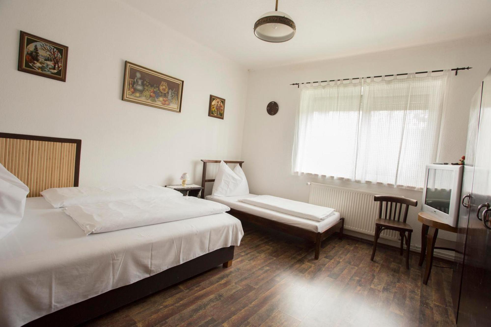 Doere Vendeghaz Apartment Bakonyszentlaszlo Exterior photo
